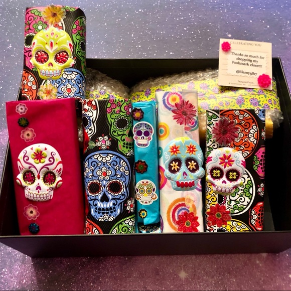 βΌοΈNEWβΌοΈ LUXURY MAKEUP MYSTERY BOX - Picture 8 of 8